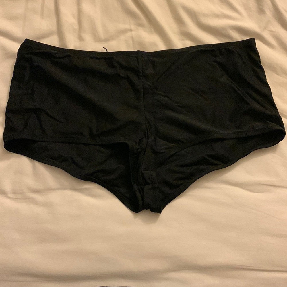 Catalina swimsuit bottom.